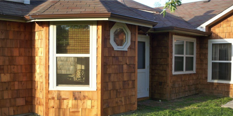 House exterior sided with Western Red Cedar Shingles